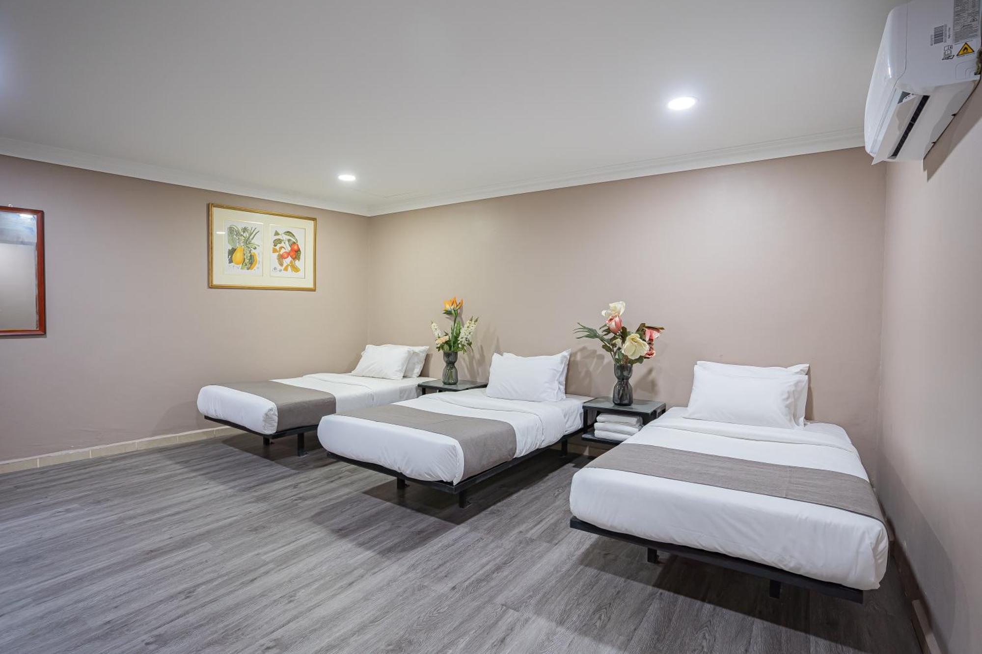 Hotel 28 Rapid Куала Лумпур Екстериор снимка