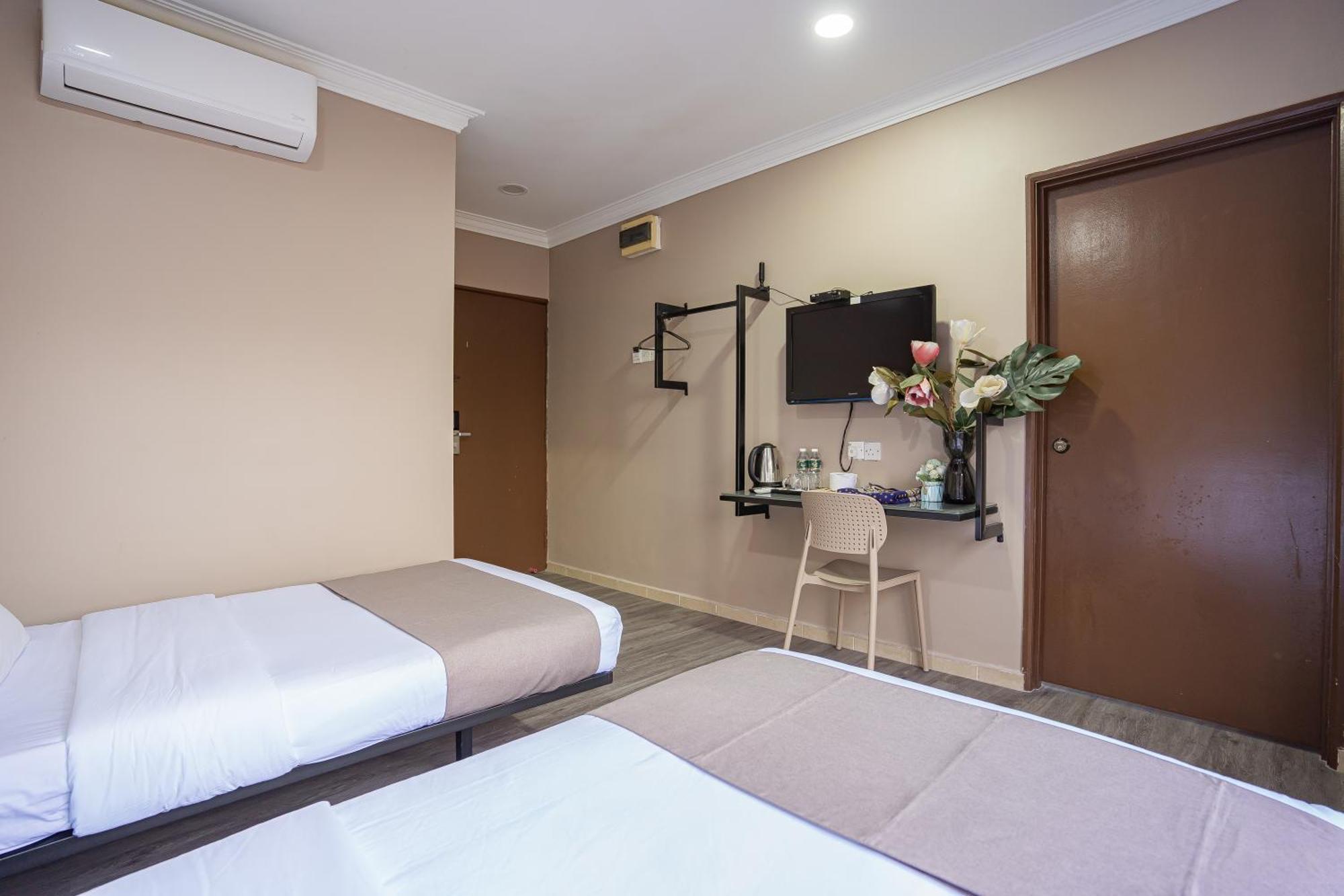 Hotel 28 Rapid Куала Лумпур Екстериор снимка